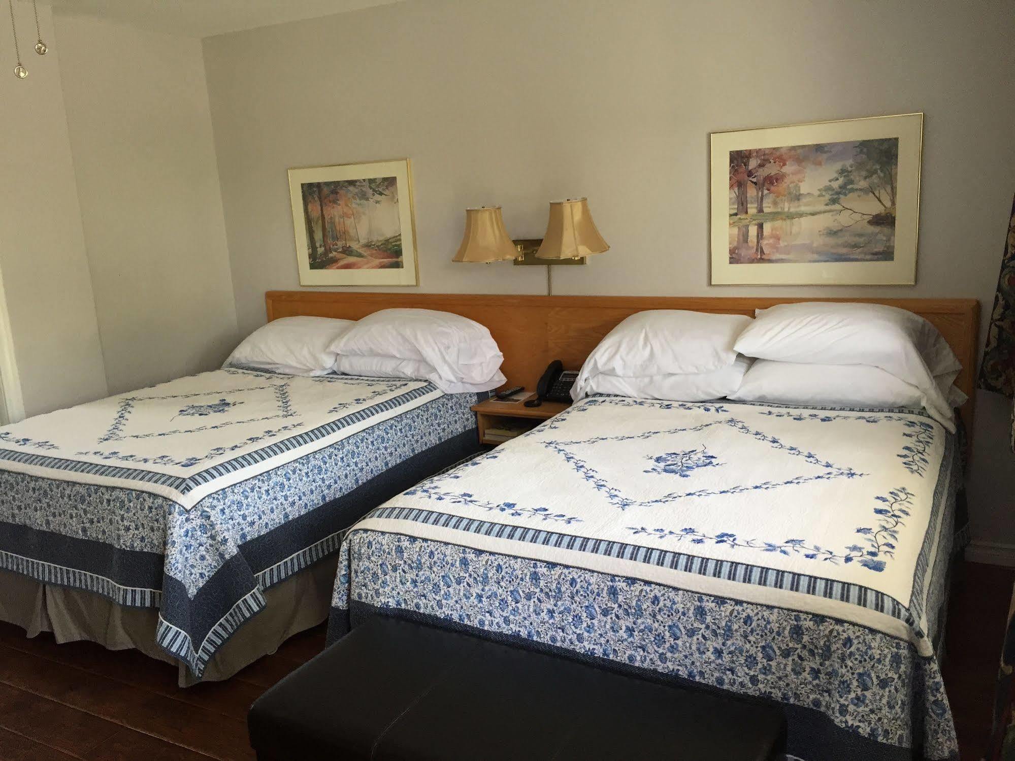 My Friends Inn Manitoulin Manitowaning Экстерьер фото